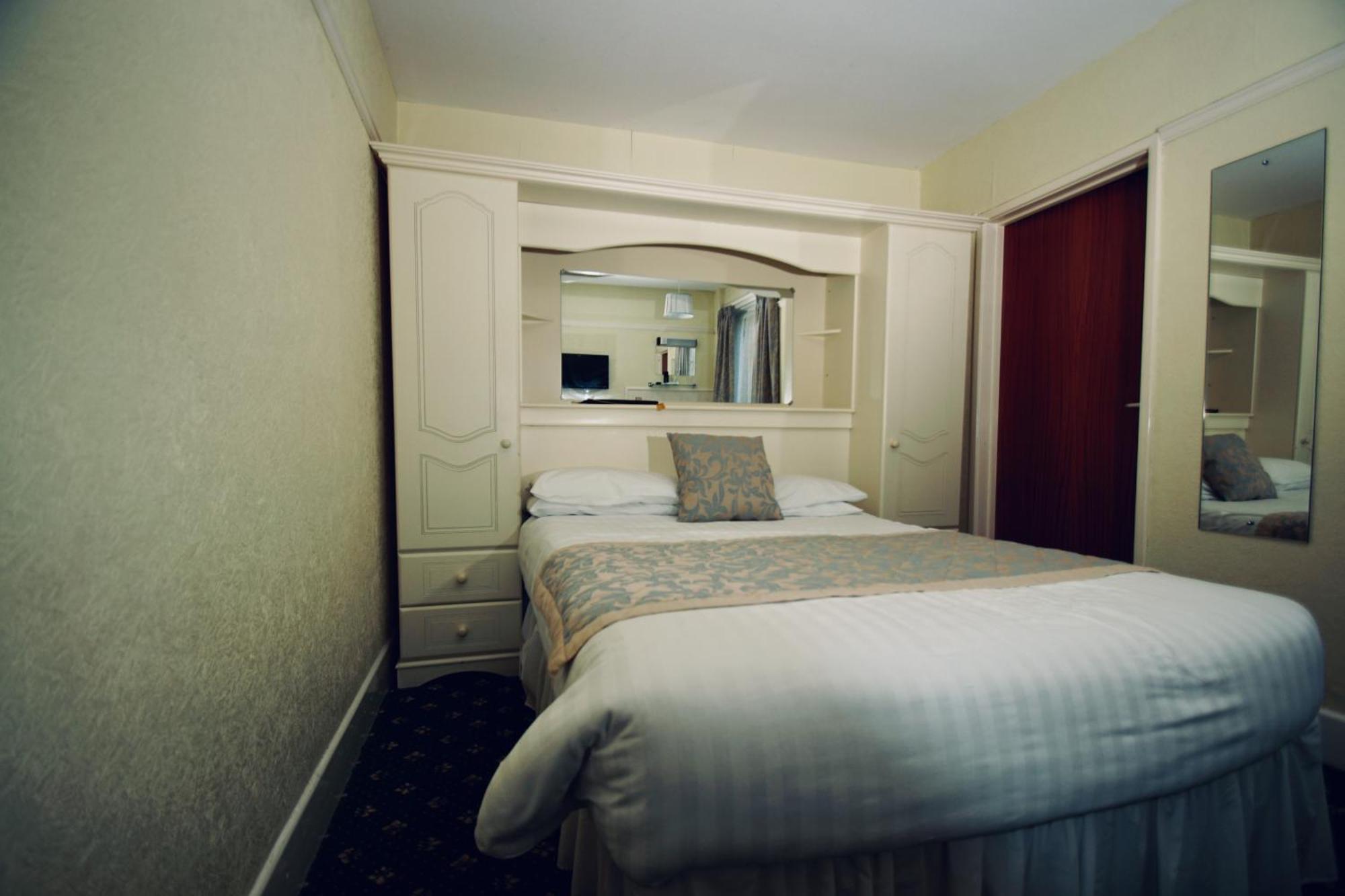 Eastmount Hall 3* Шанклин