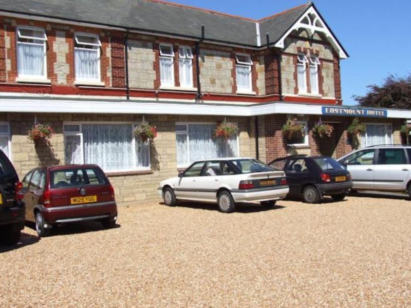 Eastmount Hall