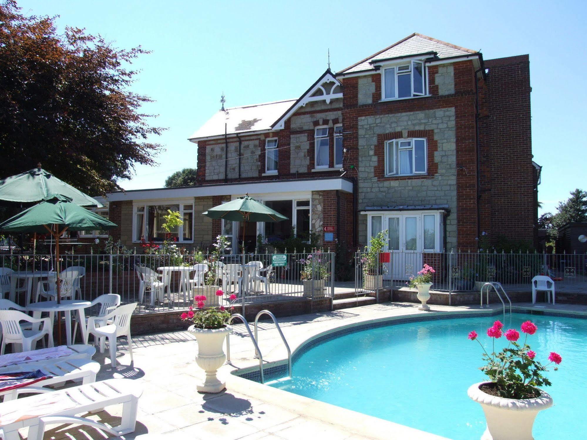 Hotel Eastmount Hall 3*
